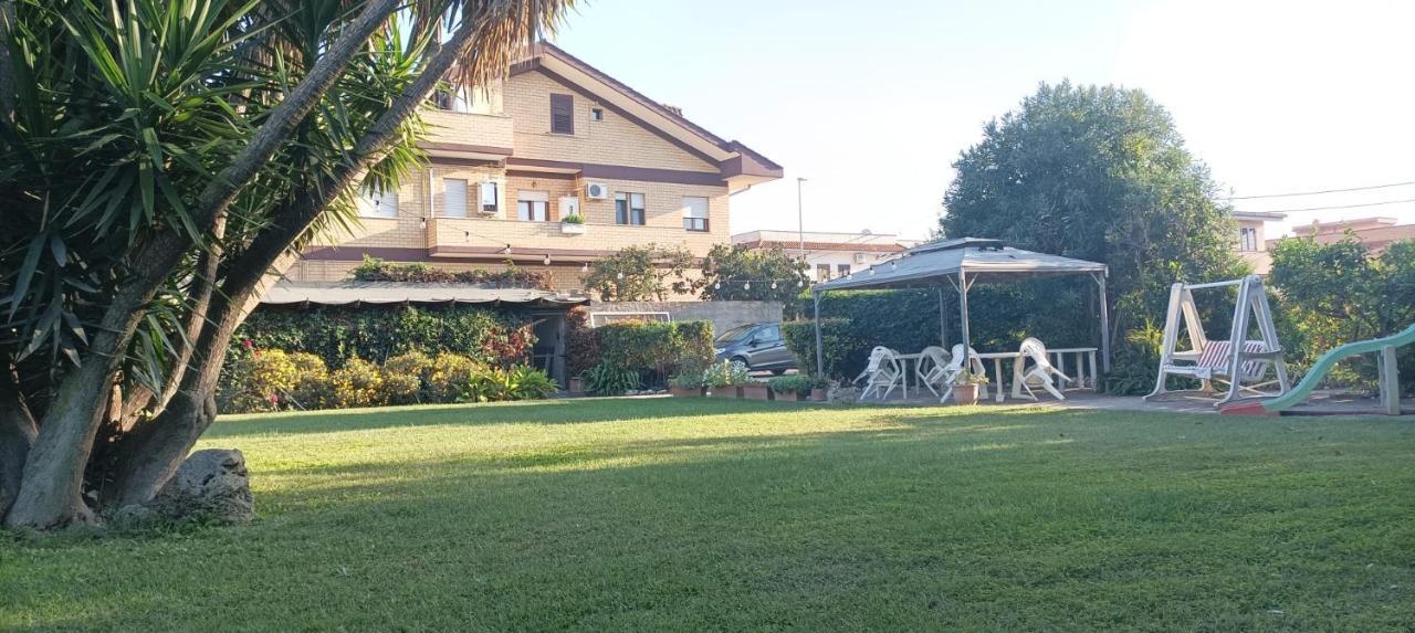 King Suite - Intera Suite Vicino Aeroporto E Fiera Di Roma Fiumicino Exterior foto
